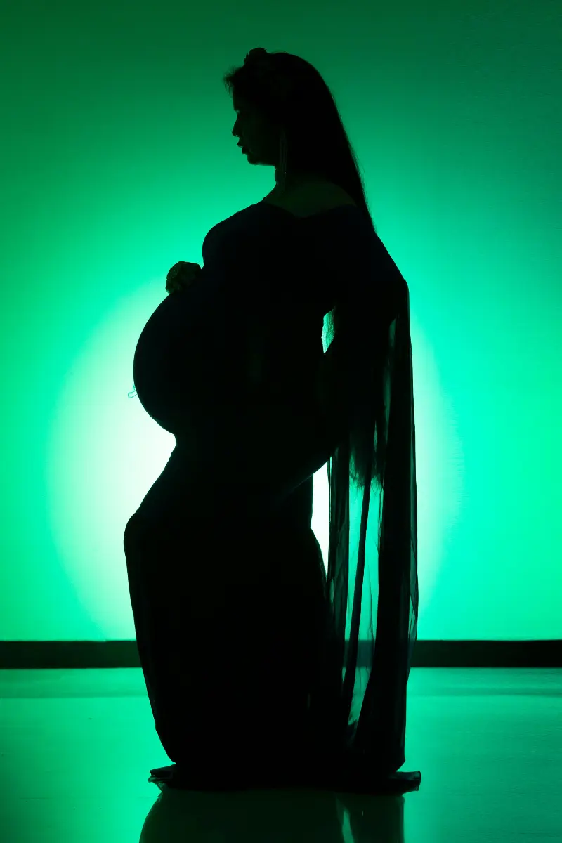 Backlit maternity photography